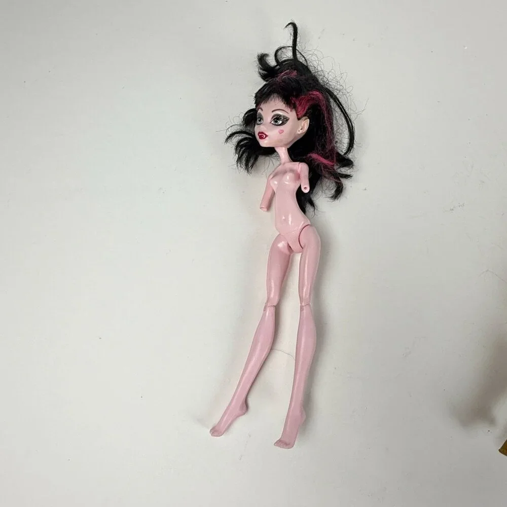 Monster High Doll Lot Of 4 Jinafire Ghouls Draculaura & Creepateria For Repair